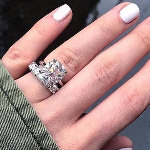 Best Engagement Ring Designs Based on Your Career