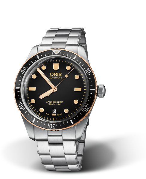 divers-sixty-five-01-733-7707-4354-07-8-20-18