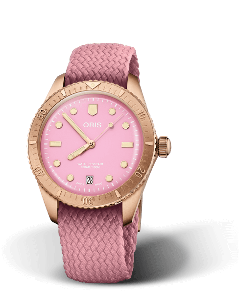 Divers Sixty-Five 'Cotton Candy'
01 733 7771 3158-07 3 19 04Brs