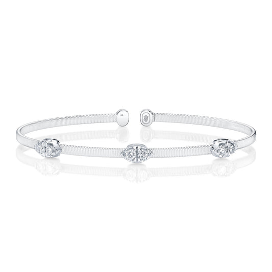 0-40ct-diamond-bangle B22001215ZS