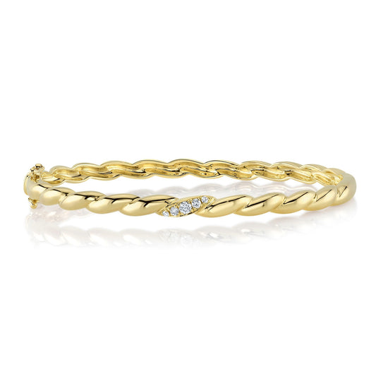 0-13ct-diamond-bangle