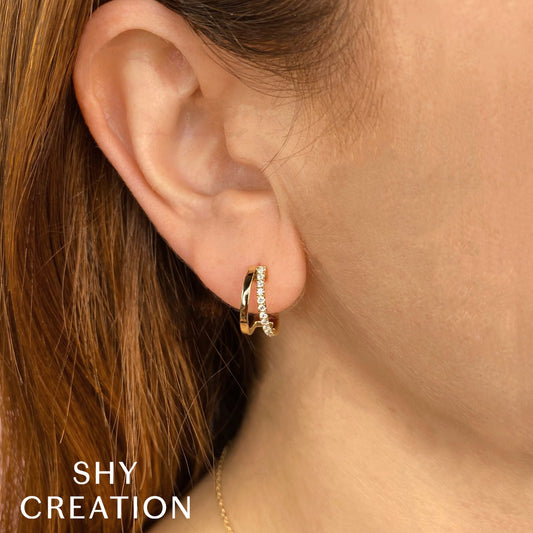 0-28ct-diamond-hoop-earring
