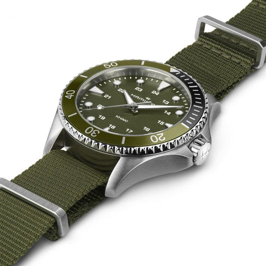 Khaki Navy Scuba Quartz
H82241961