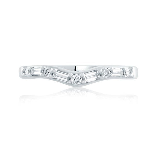 A.Jaffe Stackable Rings Alternating Round and Baguette Diamond Curved Band WR0981/24