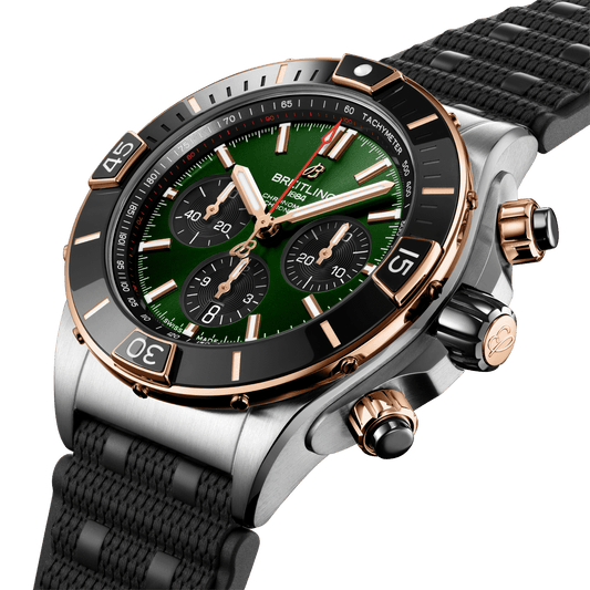 Super Chronomat B01 44
Ub0136251L1S1