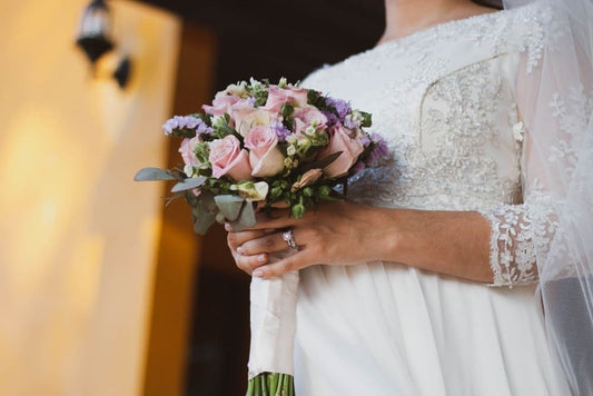How to Mix Metals in a Bridal Ring Stack