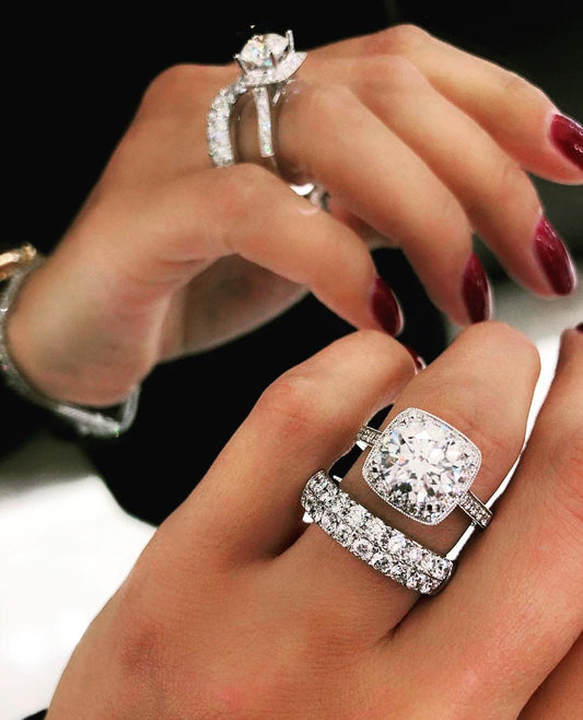 The Difference between Men's and Women's Ring
