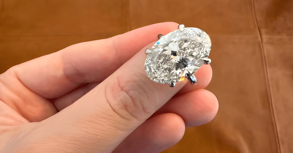 Why Oval Cut Engagement Rings Are the Timeless Trend Modern Brides Can’t Resist