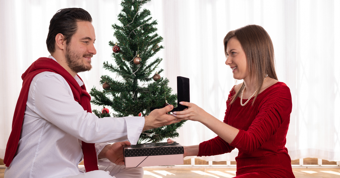 Best Christmas Jewelry Gifts 2025 – Top Diamond & Gold Pieces