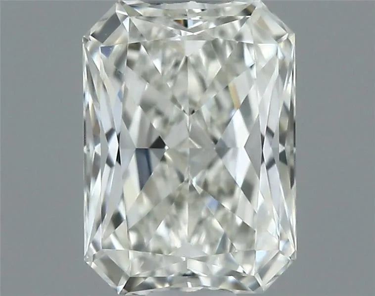 0.34ct Radiant Natural Diamond (Colour J, Clarity VS2, GIA Certified)