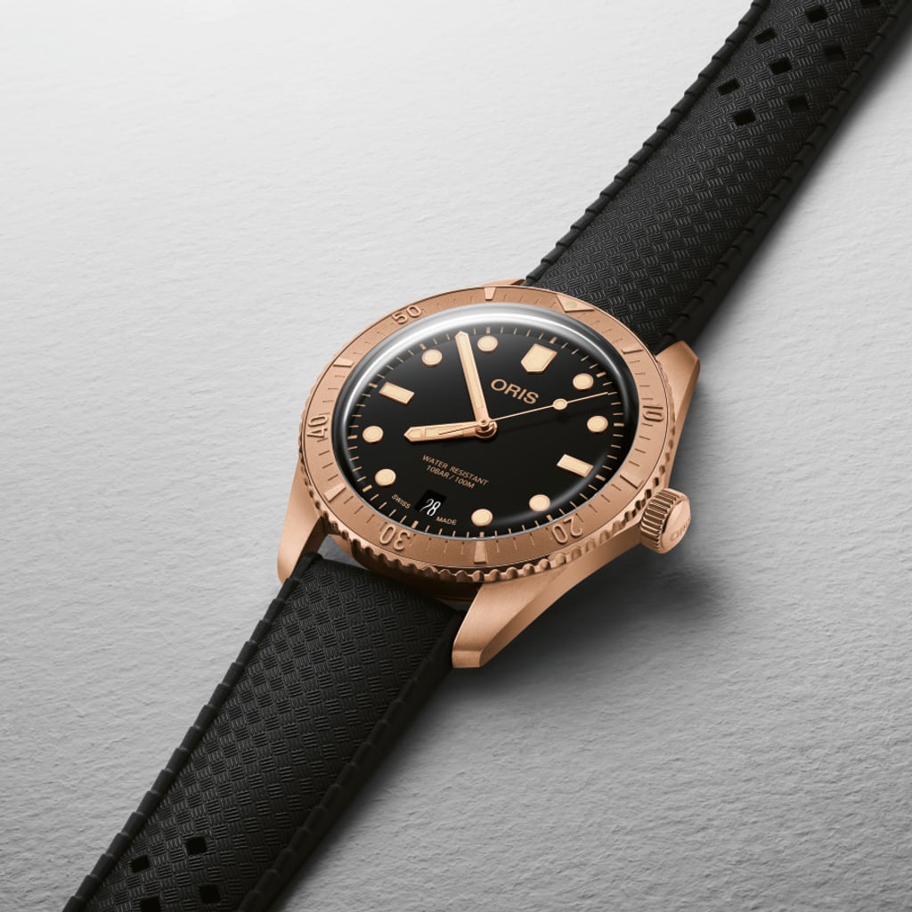 Oris Divers Sixty‑Five Date Automatic Watch 01 733 7771 3154-07 4 19 18BR