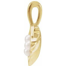 14K Yellow 3-Stone Cultured White Seed Pearl Family Shell Pendant 88676:611:P