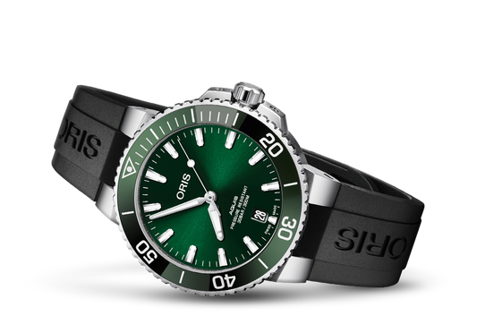 Aquis Date
 01 733 7732 4157-07 4 21 64Fc