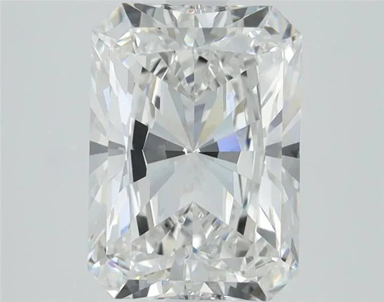3.25ct Radiant Lab Grown Diamond (Colour F, Clarity VVS1, IGI Certified)