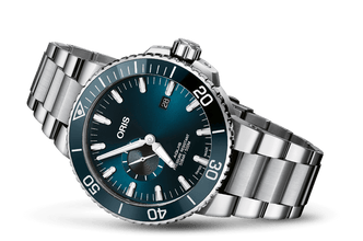 Aquis Small Second, Date
 01 743 7733 4155-07 8 24 05Peb