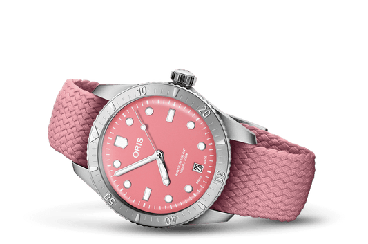 Divers Sixty-Five 'Cotton Candy'
 01 733 7771 4058-07 3 19 04S