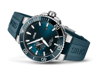 Aquis Small Second, Date
 01 743 7733 4155-07 4 24 69Eb