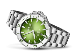 Oris Aquis Date Taste of Summer Automatic Watch 01 733 7787 4137-07 8 22 04PEB