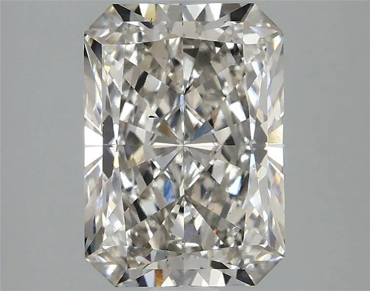 2.65ct Radiant Lab Grown Diamond (Colour H, Clarity VS2, IGI Certified)