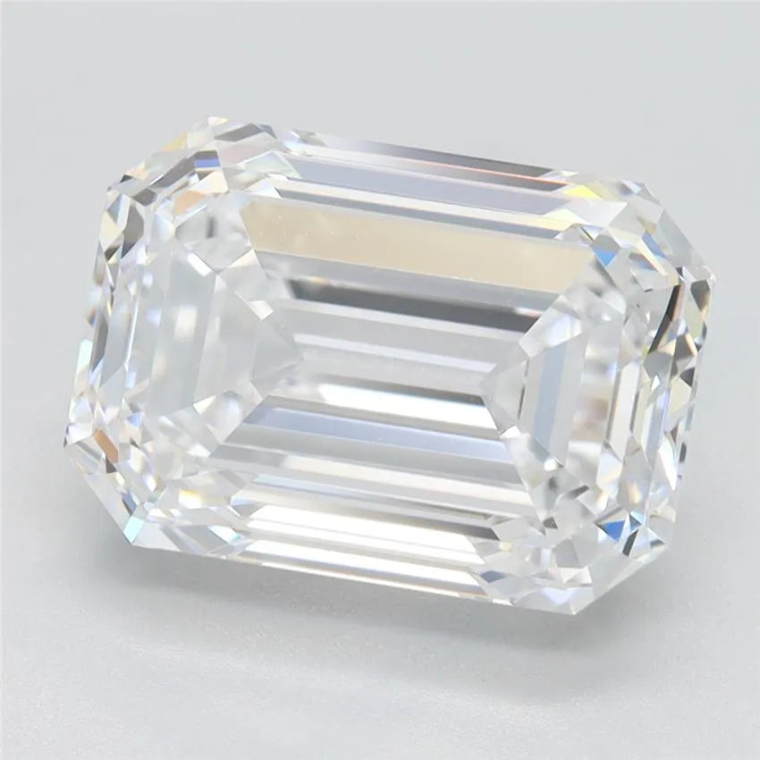 5.23ct Emerald Lab Grown Diamond (Colour D, Clarity VVS1, GIA Certified)