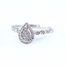 Tear Drop Diamond Engagement Ring 4690044