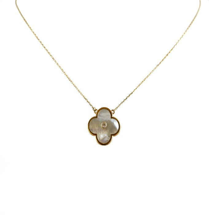 14k White Flower Gold Necklace
