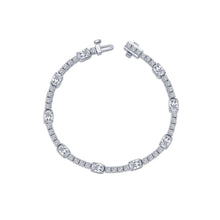 Regal Cushion-Cut Bracelet B0206CLP70