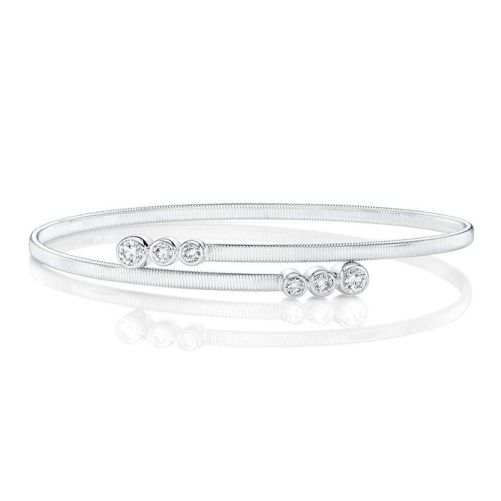 0-58ct-diamond-bezel-bangle B22001080ZS