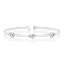0-40ct-diamond-bangle B22001215ZS