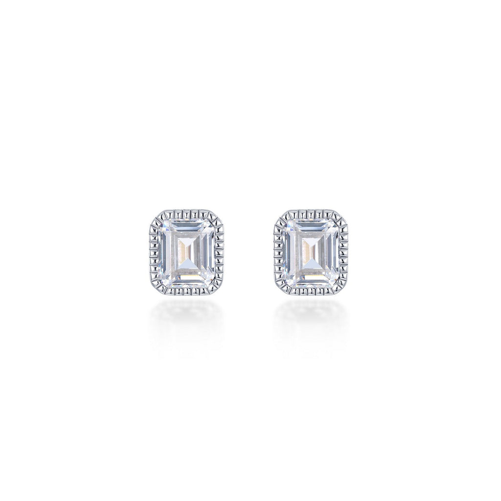 April Birthstone Solitaire Stud Earrings BE008DAP00