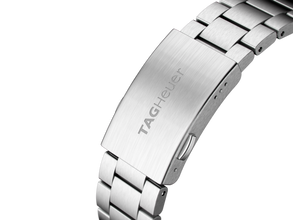 TAG Heuer Formula 1 Chronograph Never worn comes with box and card