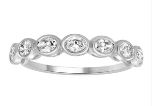 ELIE AZZI 0.68 ctw. WHITE GOLD OVAL DIAMOND RING D5005WG