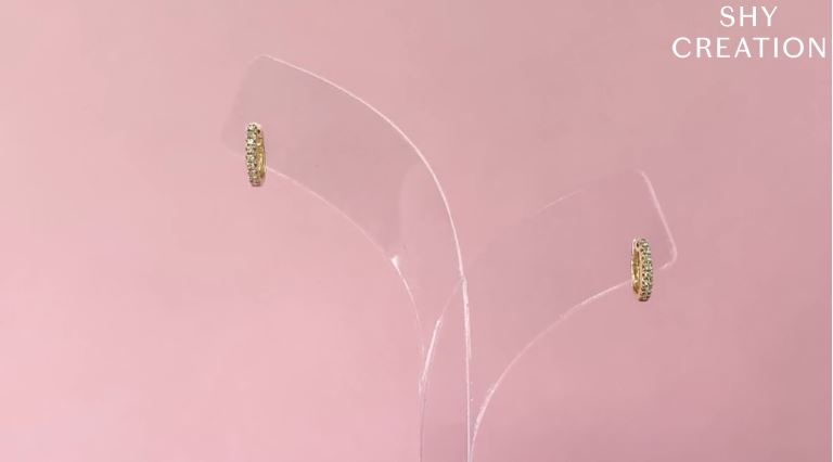 0-07-ct-classic-diamond-huggie-earrings-small-1