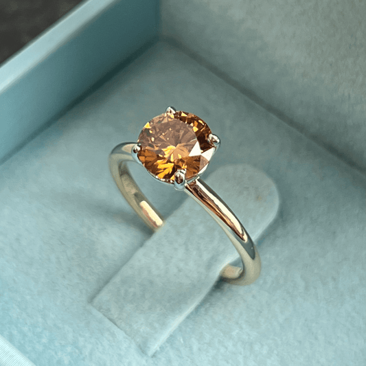 Round Brilliant Cognac Diamond Two Toned Ring LG722510365