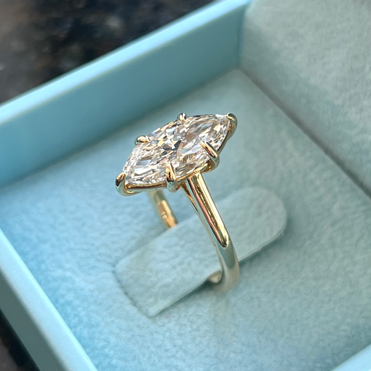 Marquise Diamond Ring LG741532772