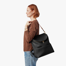 The Convertible Pocket Backpack 20228329-sdt-011528531