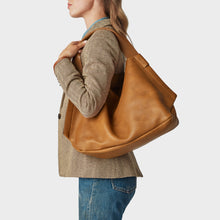The Runwell Shoulder Bag 20228335-sdt-003009669