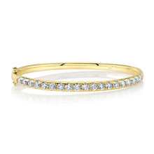 3.04CT DIAMOND BANGLE