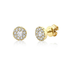 Shy Creation 0.24Ct-Ctr(Round) 0.26Ct-Side Diamond Cluster Stud Earring SC22008053