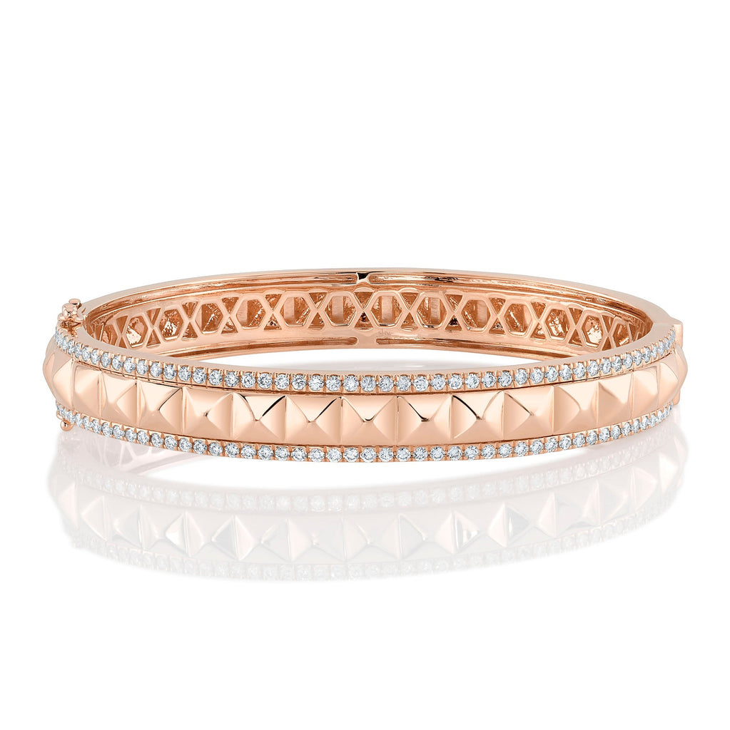 1.21CT DIAMOND BANGLE