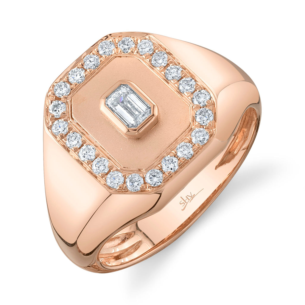 0.46CT DIAMOND EMERALD BEZEL SIGNET RING