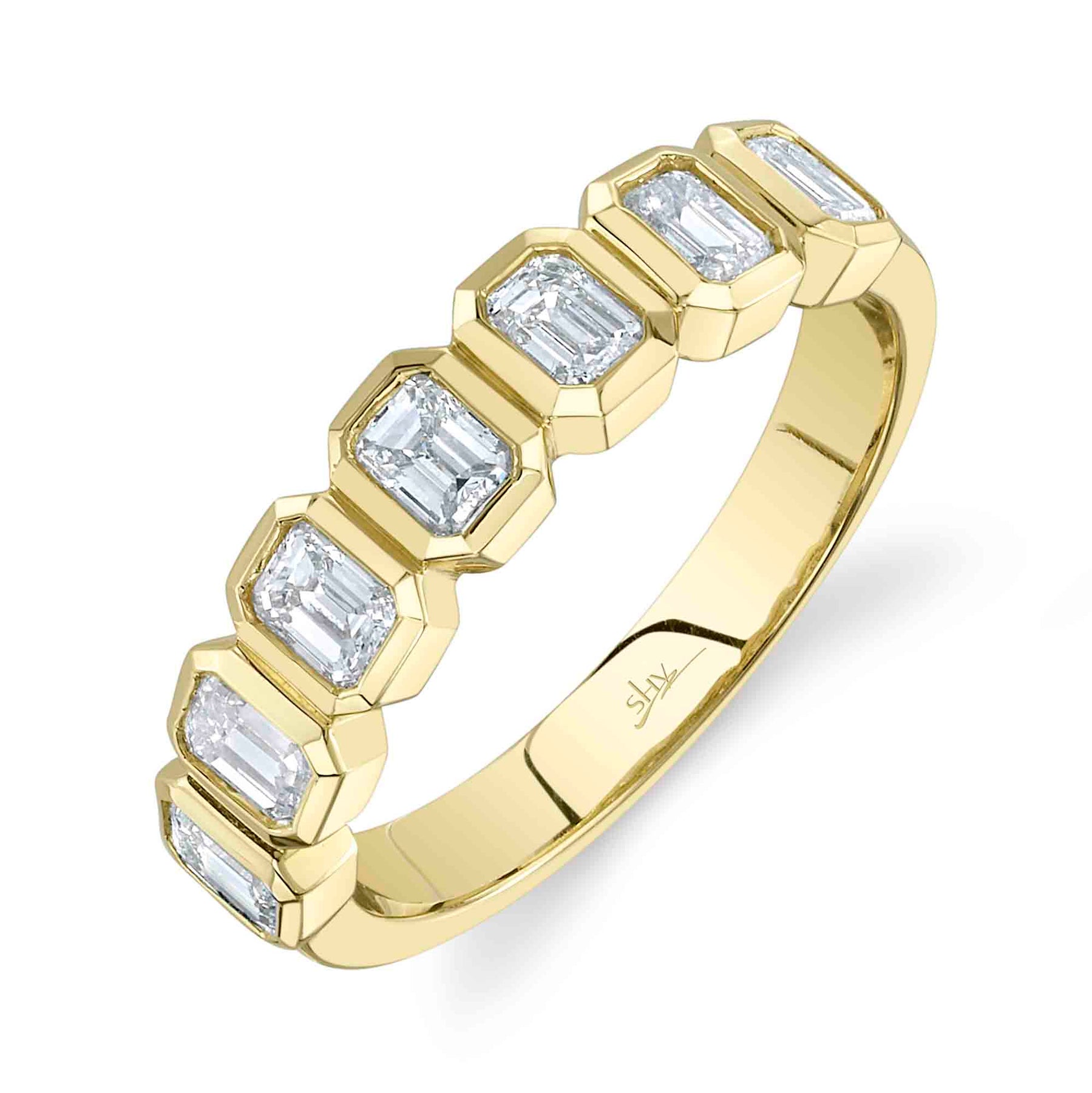 1-05ct-diamond-emerald-band
