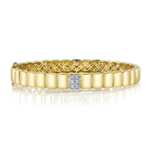 0-15ct-diamond-bangle