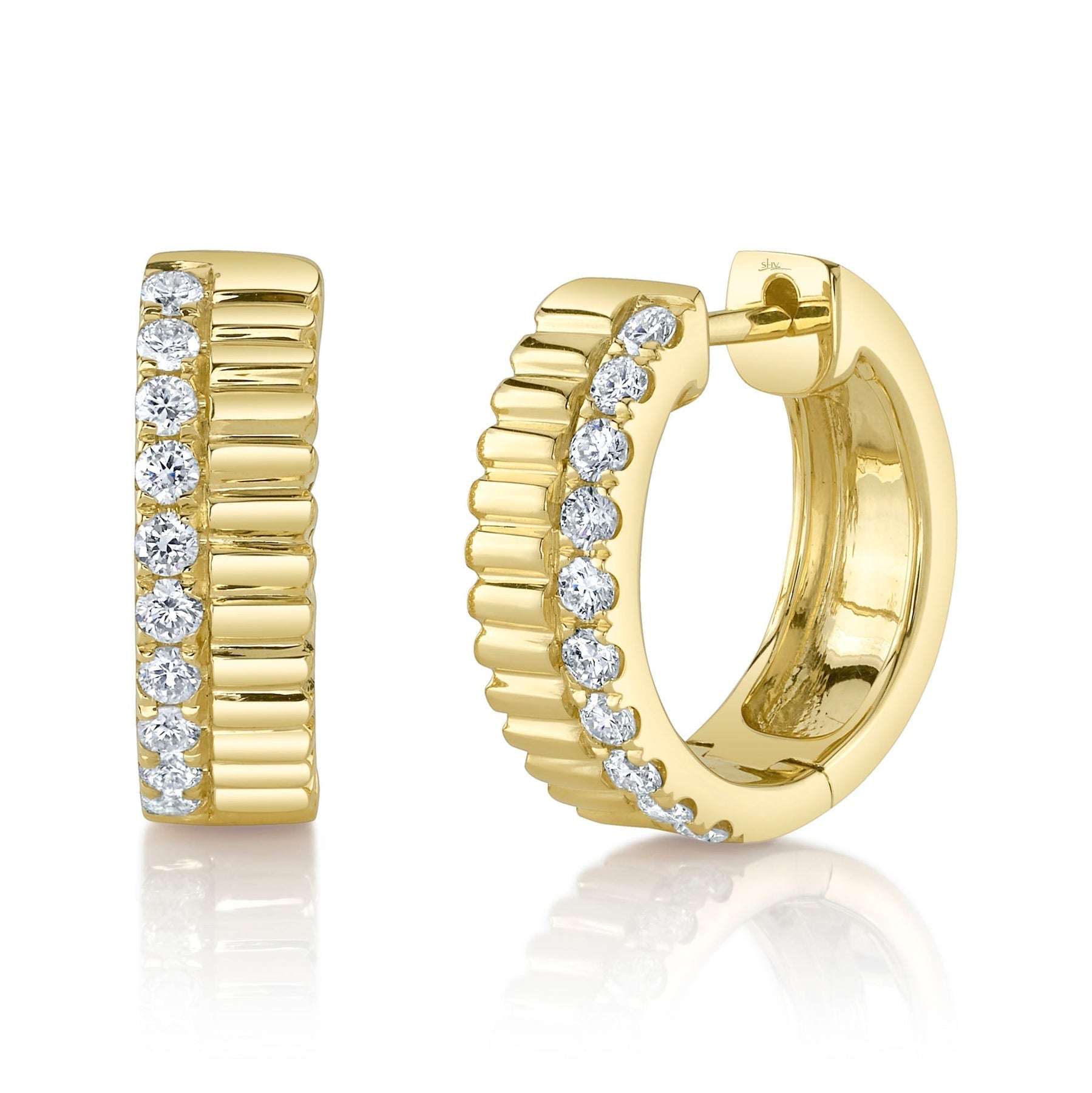 0-34ct-diamond-huggie-earring