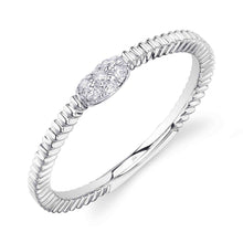 Shy Creation 0.07Ct Diamond Ribbed Ring SC22010021