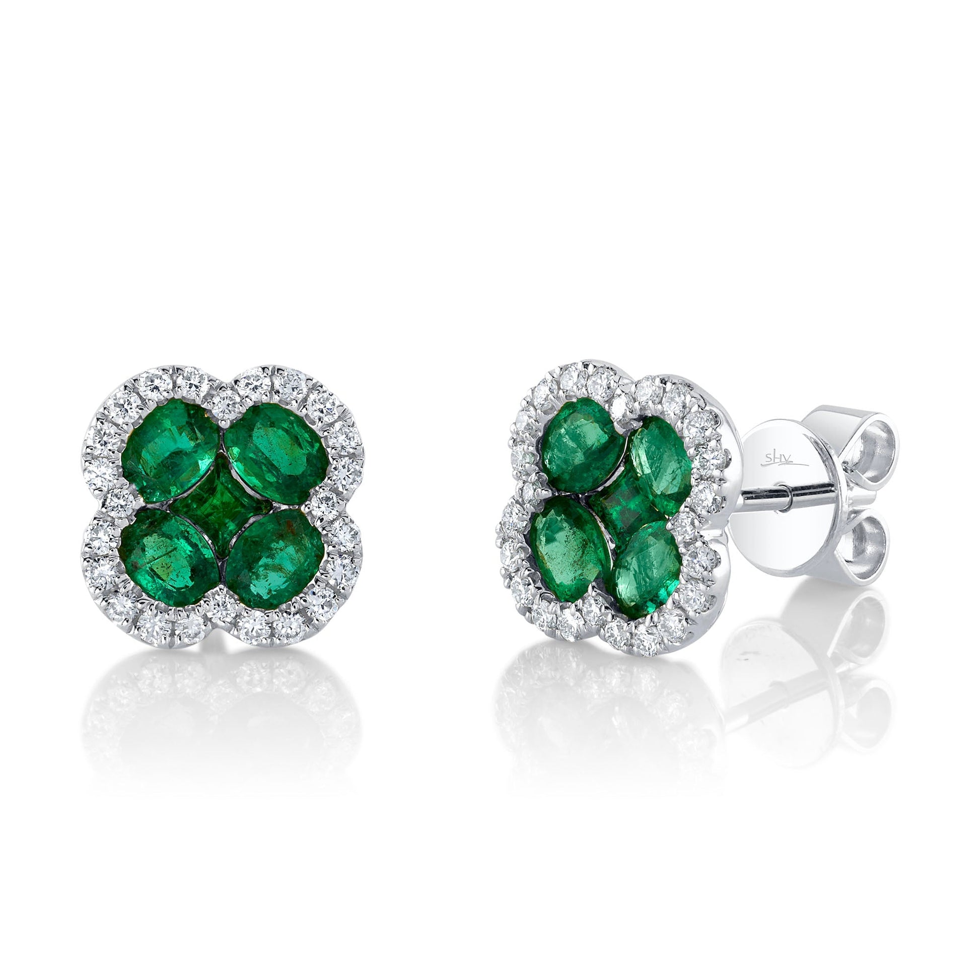 shy-creation-0-33ct-diamond-1-29ct-emerald-clover-stud-earring-sc41002241
