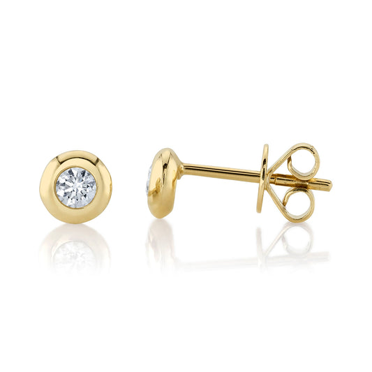 0-22ct-diamond-bezel-stud-earring