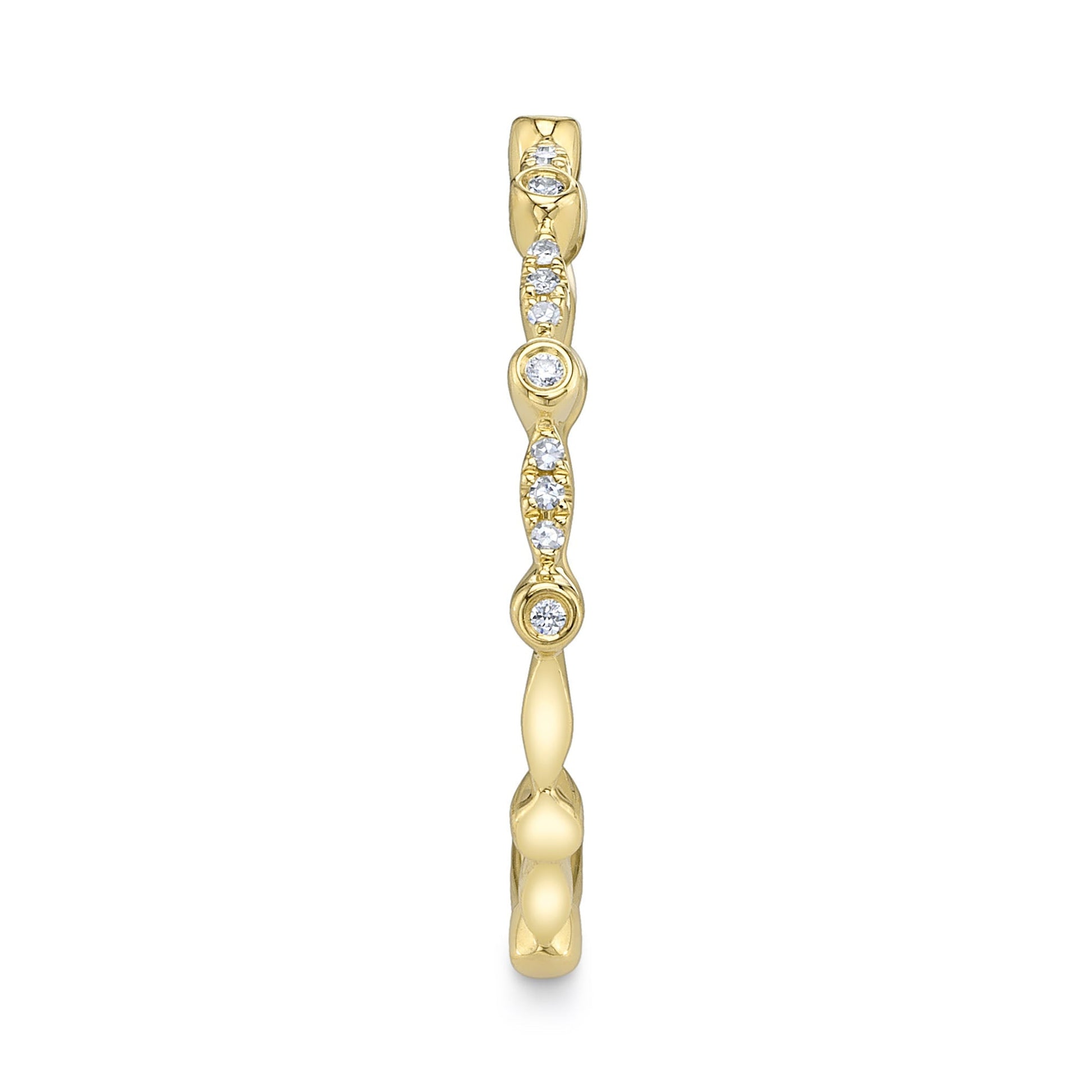 0-06ct-diamond-band