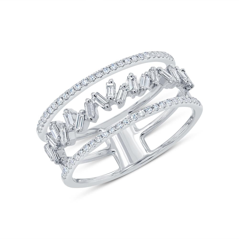 0.44CT DIAMOND BAGUETTE RING