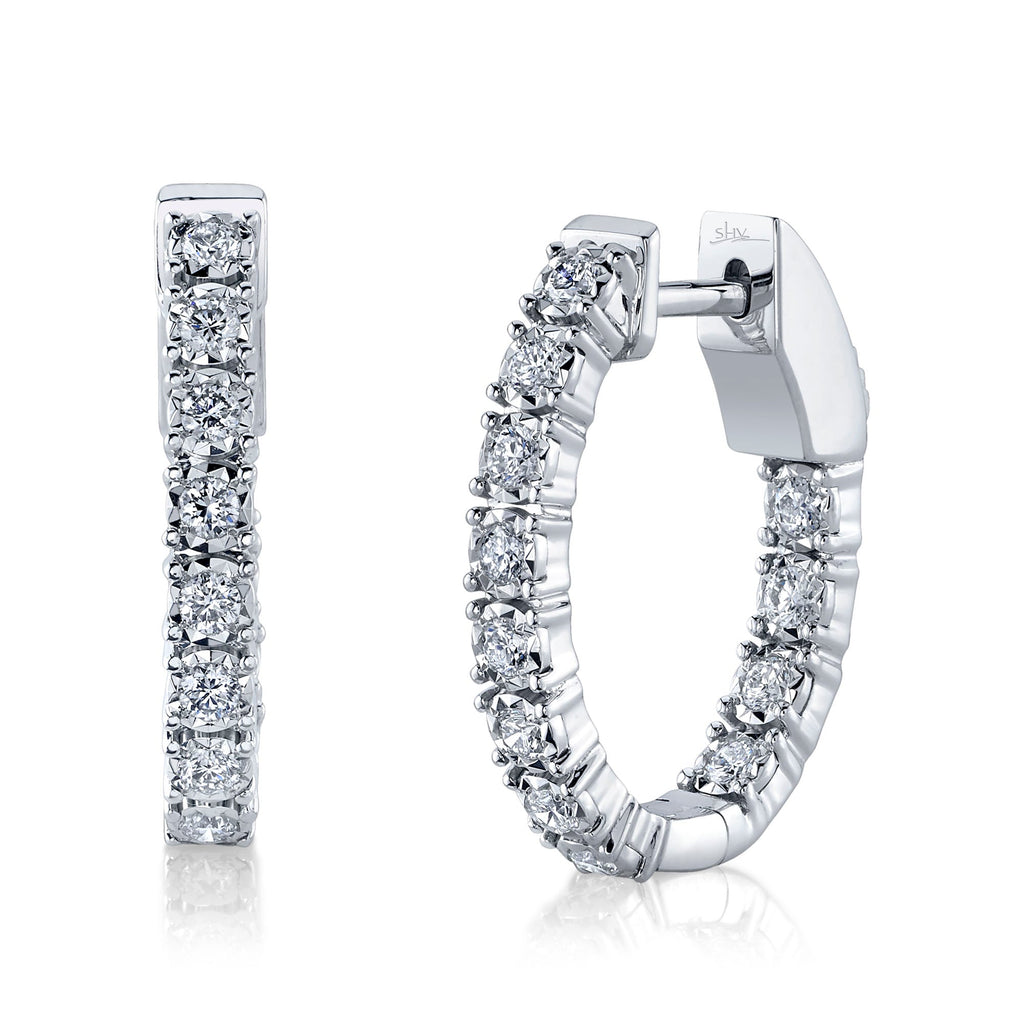 0-47ct-diamond-oval-hoop-earring